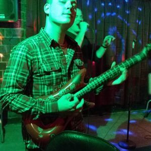 Meet your Posher, Brett